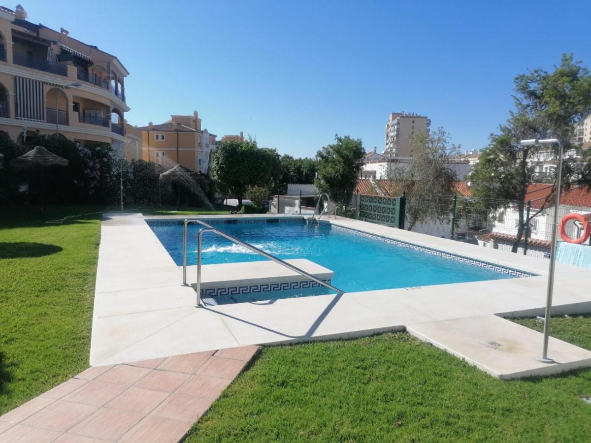 Apartamento En La Playa Con Piscina Lejlighed