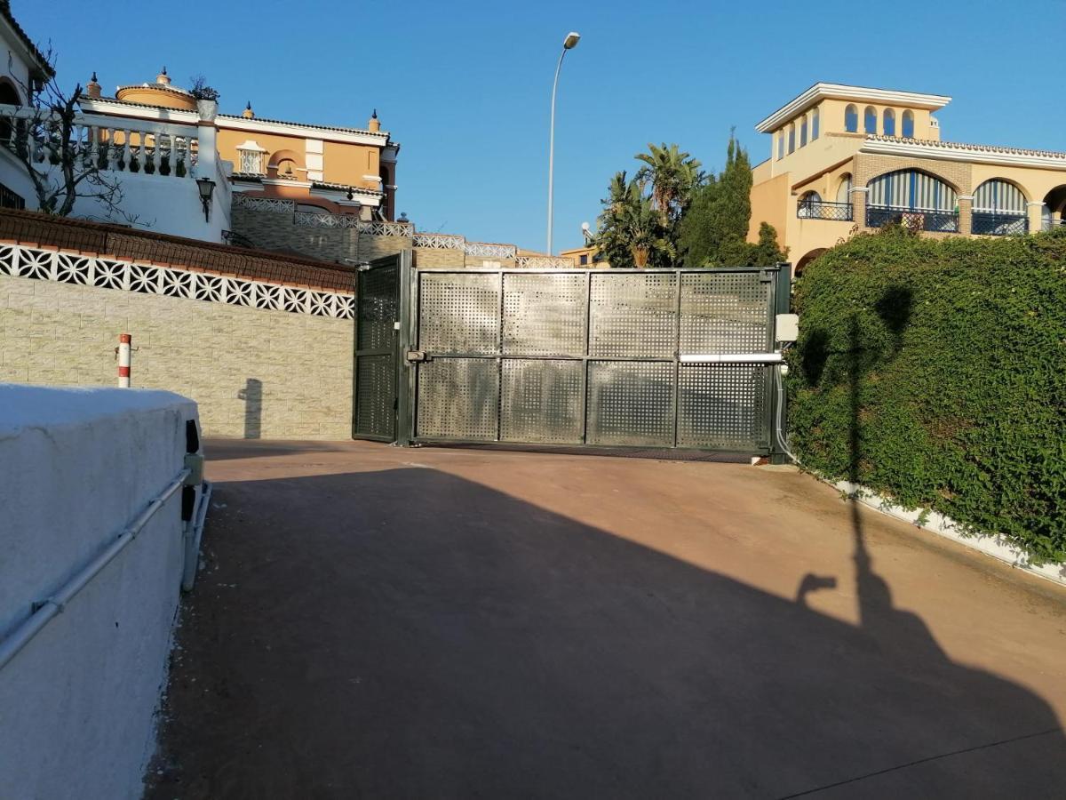 Apartamento En La Playa Con Piscina